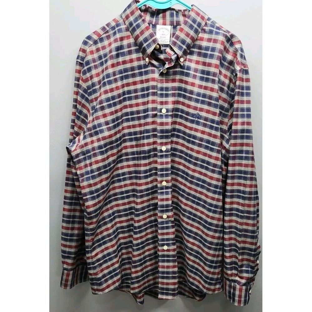 Brooks Brothers Regent Button Up Shirt Mens XL Supima Cotton Blue Plaid Non Iron